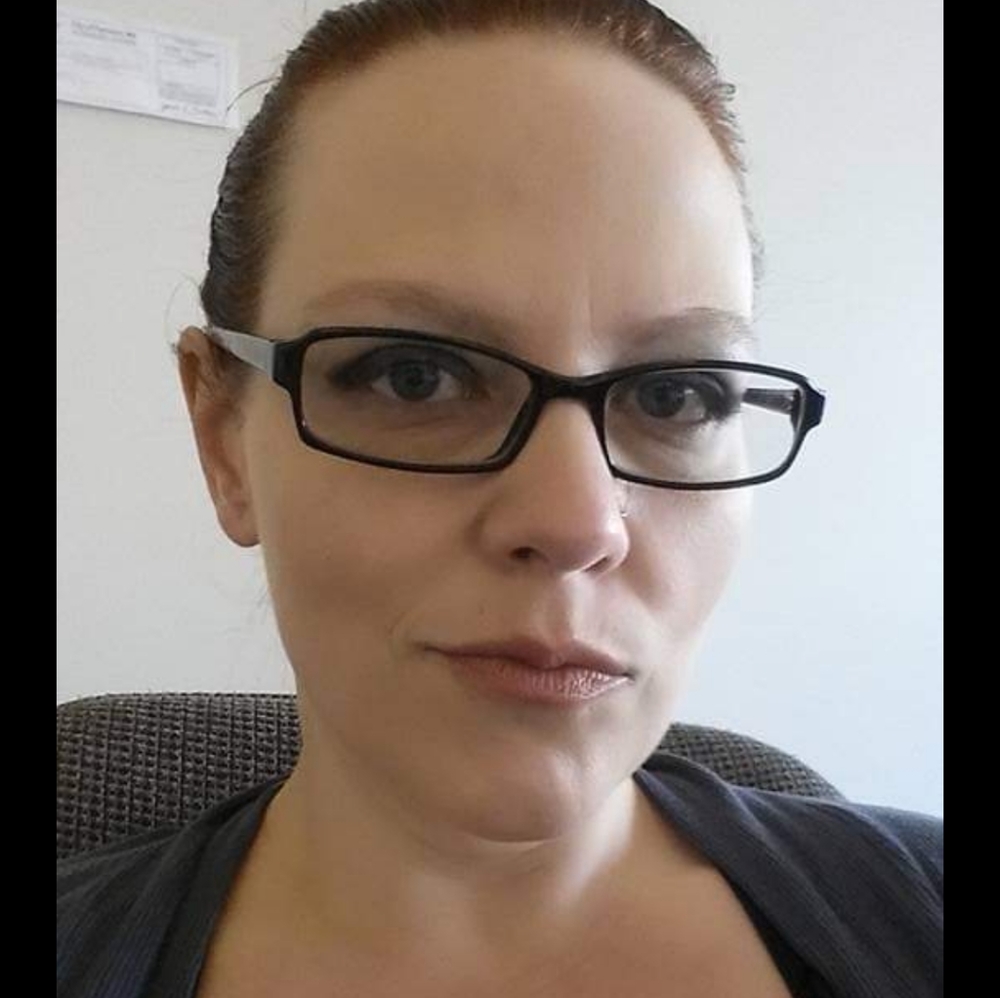 Meet your Posher, Lucinda